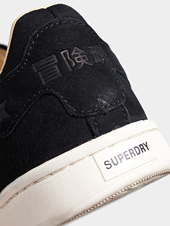 Black sneakers with logo details - 5