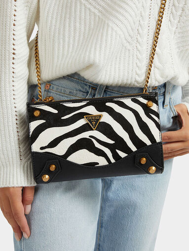 AMANTEA crossbody bag with zebra motifs - 5