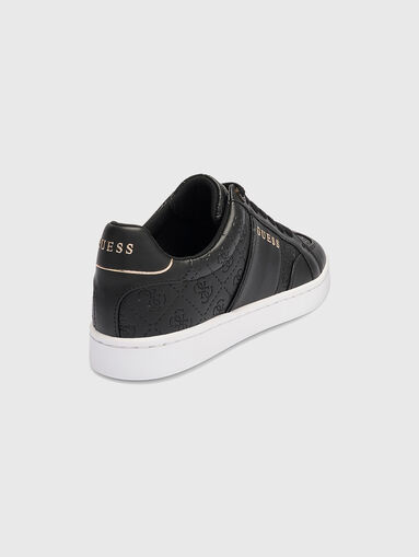 Sports shoes with the 4G logo  - 3