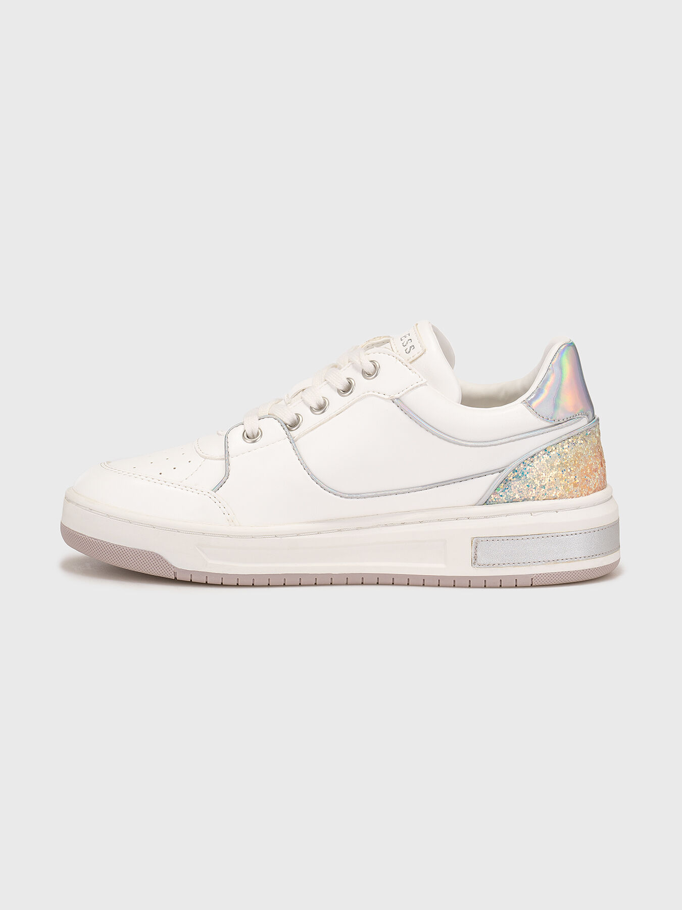 TOKYO white sports shoes brand GUESS Globalbrandsstore en