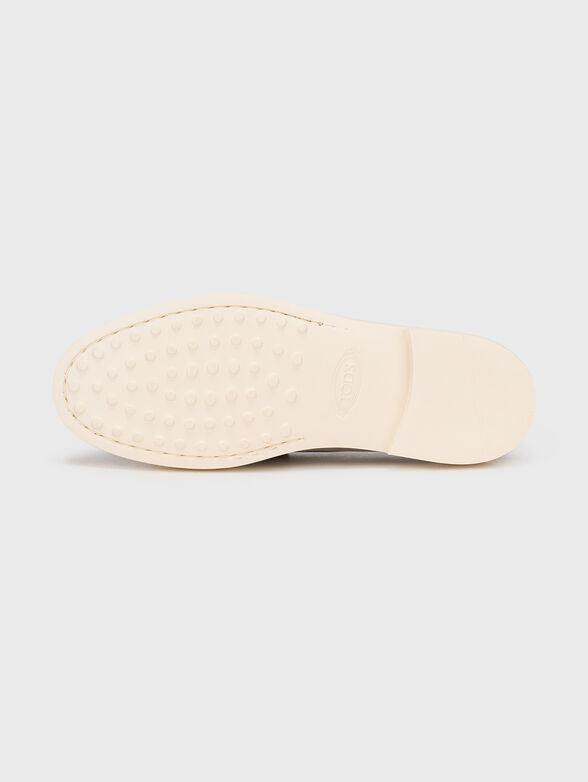 Suede beige loafers with contrast sole - 4