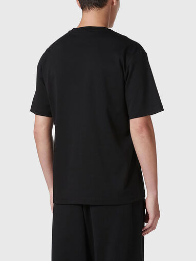 T-shirt with oval neckline - 3