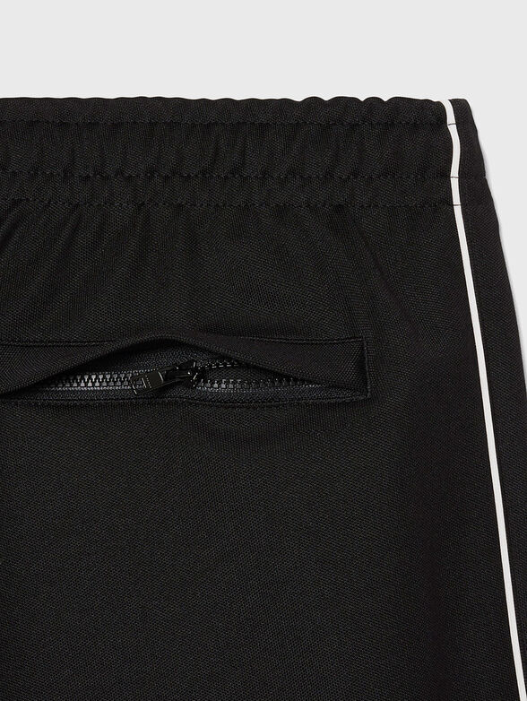 Sports trousers in black - 4