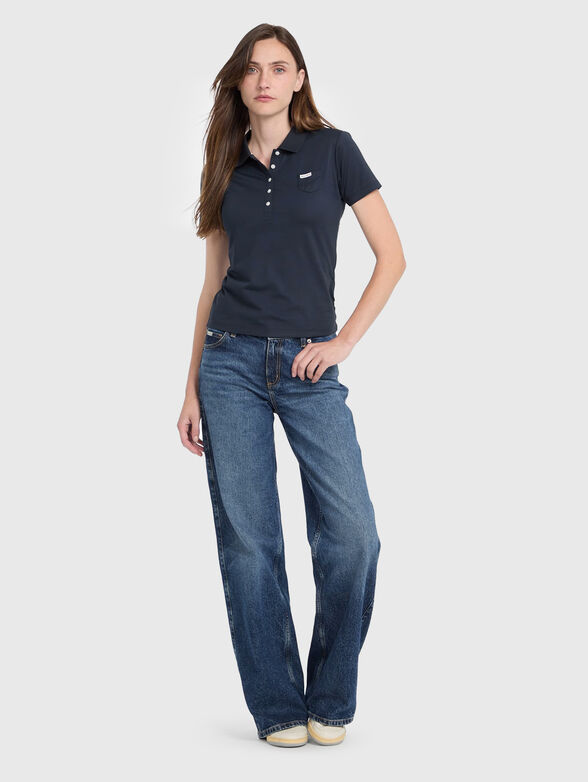 Polo shirt with short sleeves and buttons - 2
