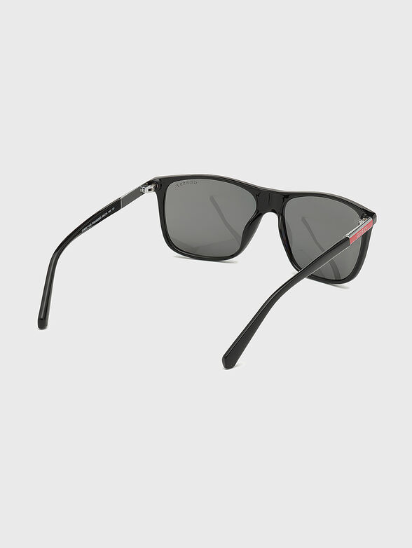 Sunglasses with logo - 5