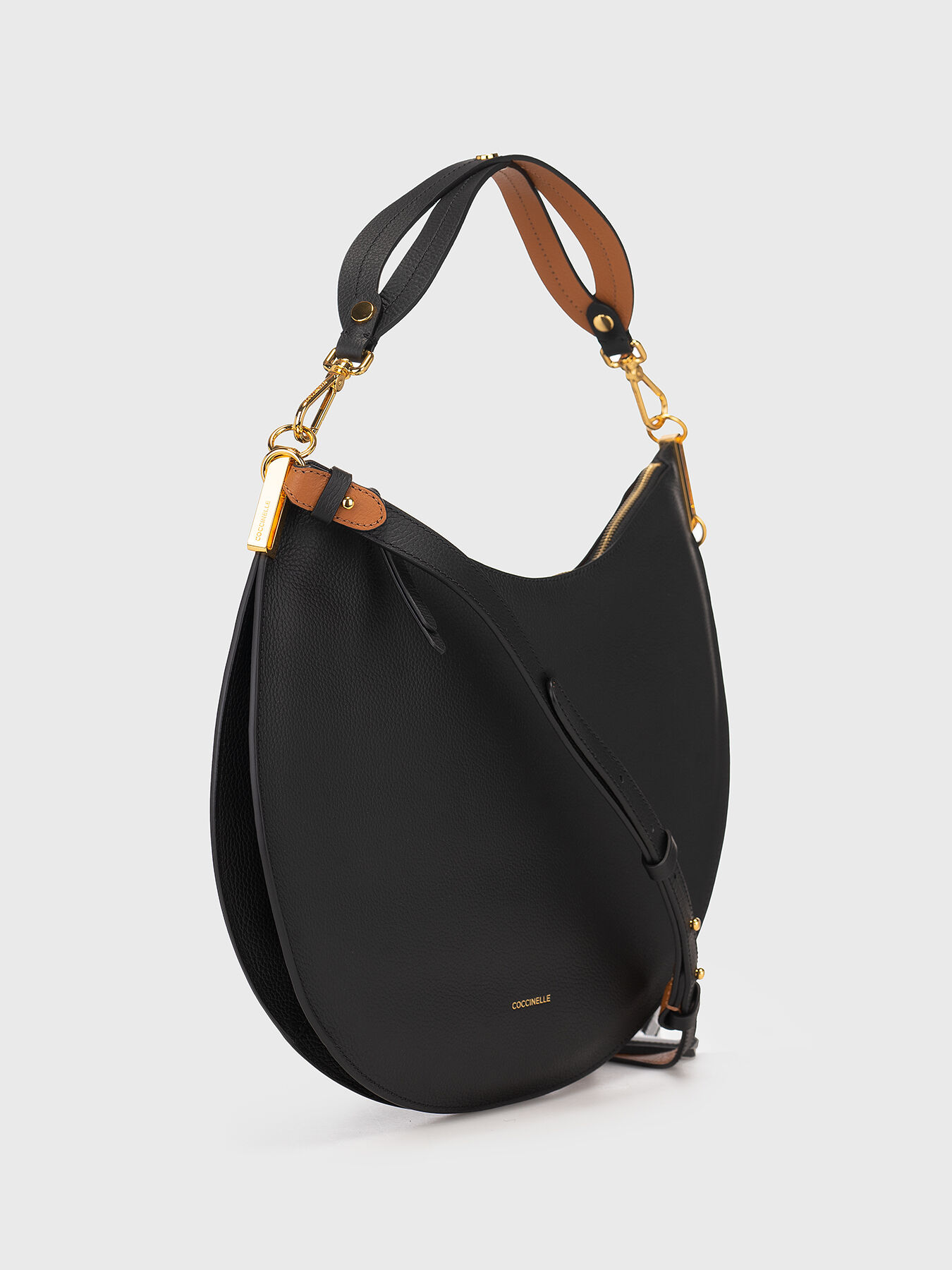 Black leather bag brand COCCINELLE — Globalbrandsstore.com/en