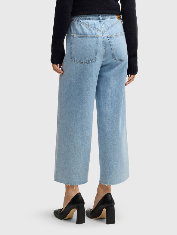 High-waisted jeans with wide legs - 2