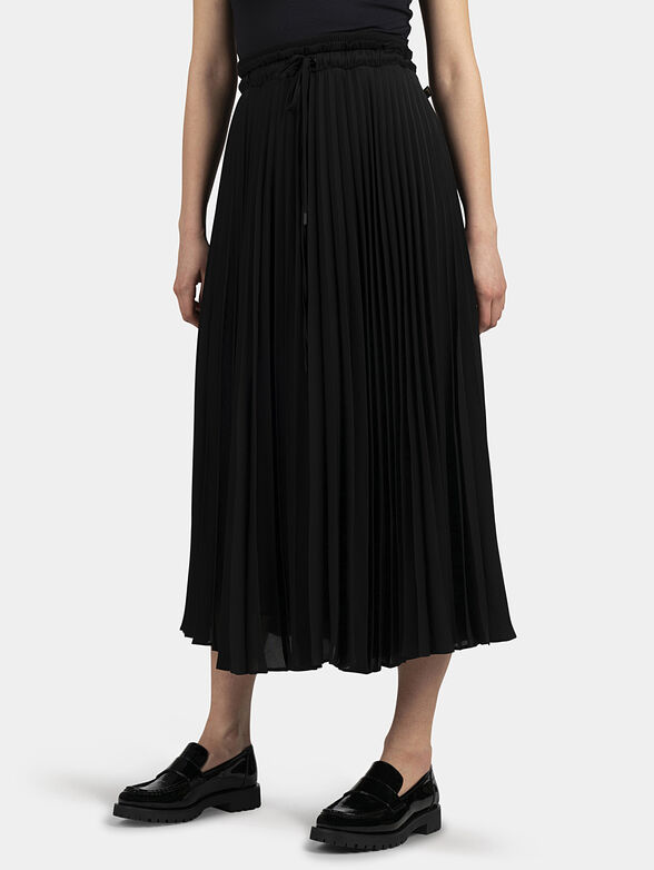 Black skirt with pleat - 1
