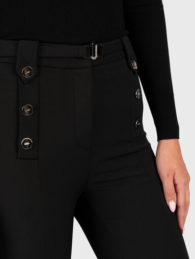 Pants with accent buttons - 4