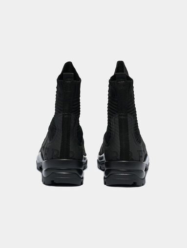 Slip-on boots with logo accent on the heel - 4