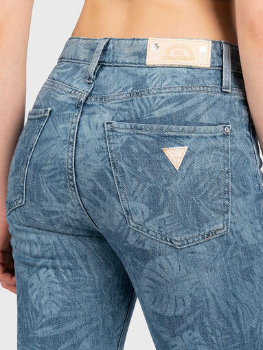Jeans with a floral print - 4