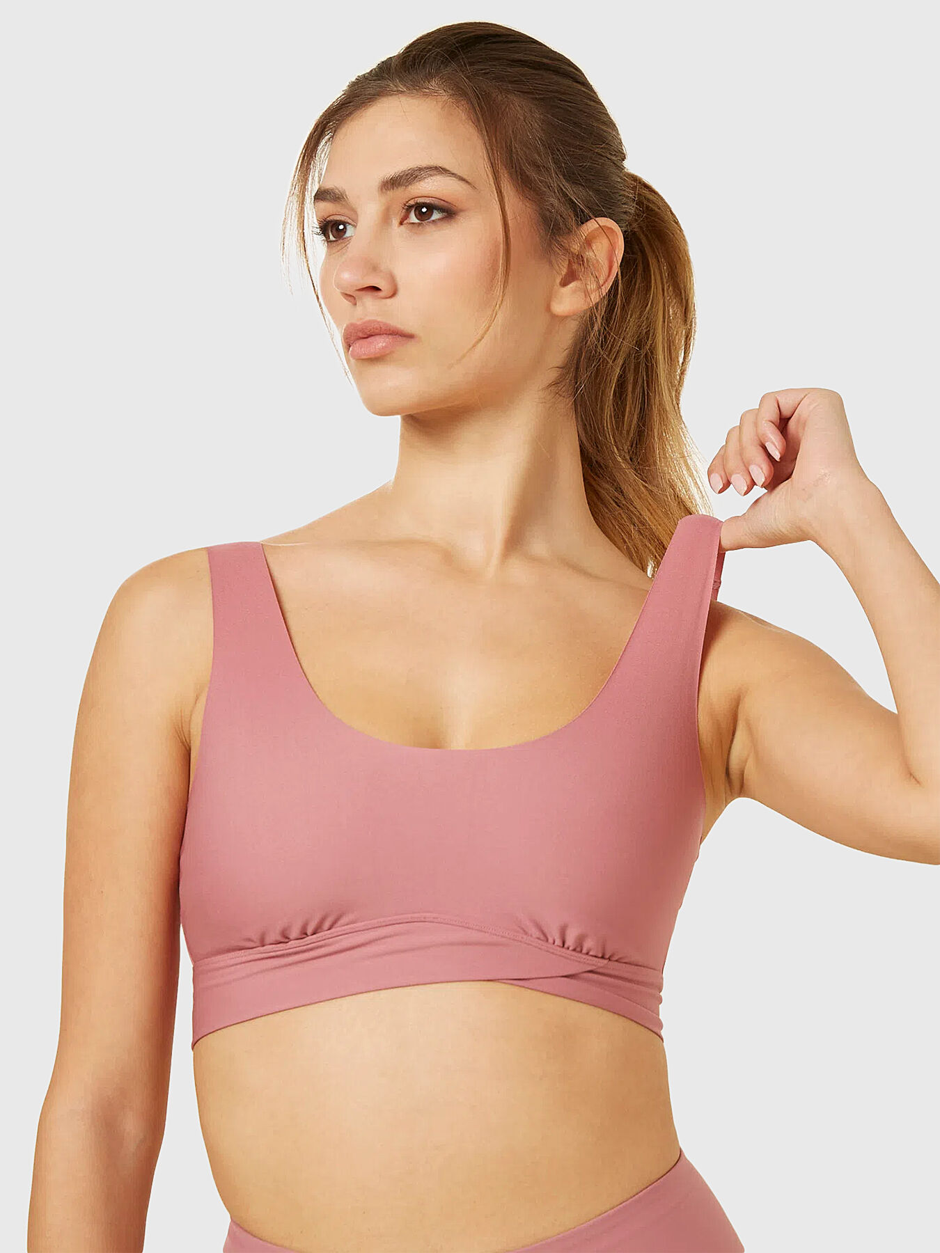 ADAPTIVE COLOR green sports bra brand YAMAMAY Globalbrandsstore en
