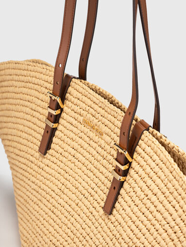 Large bag with knitted texture - 4