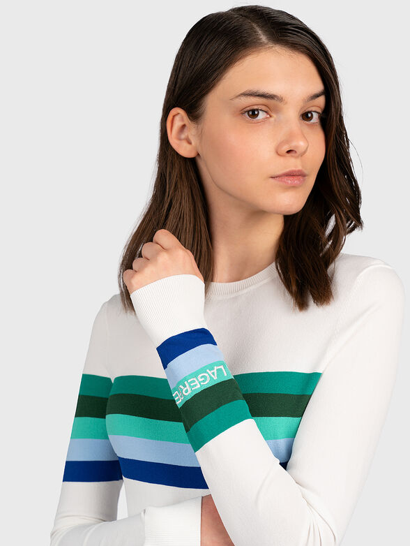 Sweater with barnded logo - 3
