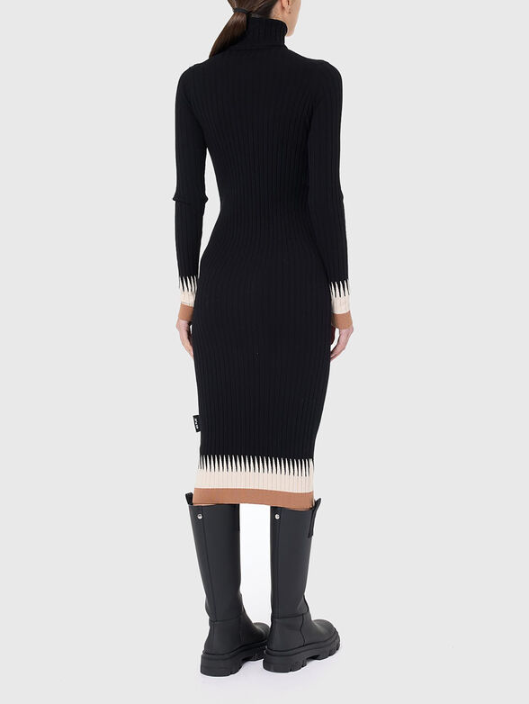 Knitted dress - 2