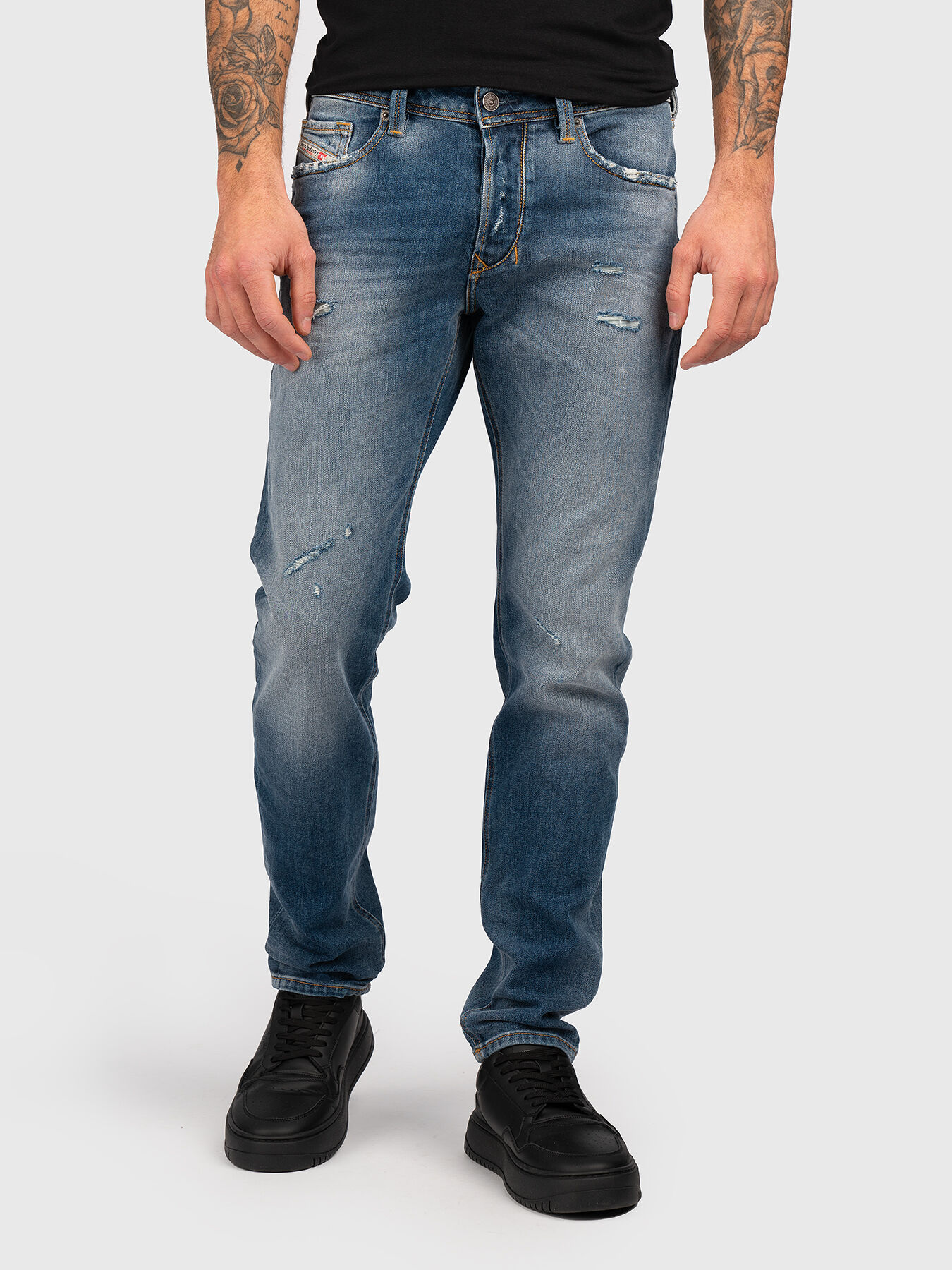 1986 LARKEE-BEEX L.32 jeans brand DIESEL — Globalbrandsstore.com/en