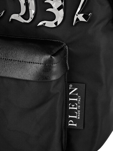 Logo-accent backpack in black  - 4