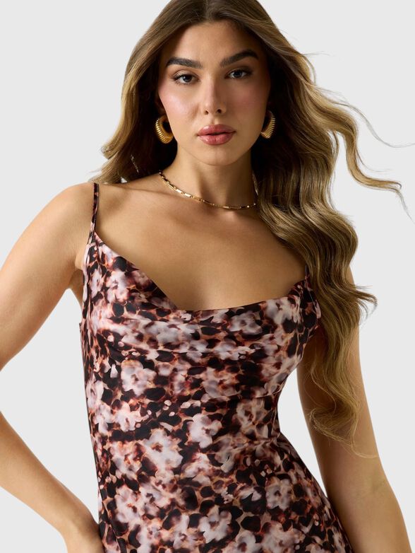 Midi dress with floral print in black - 4