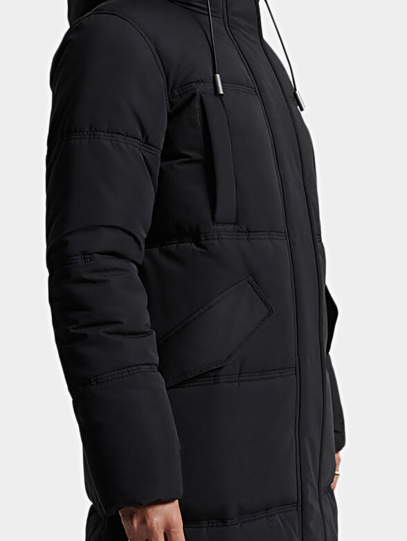 Long padded jacket in black color - 4