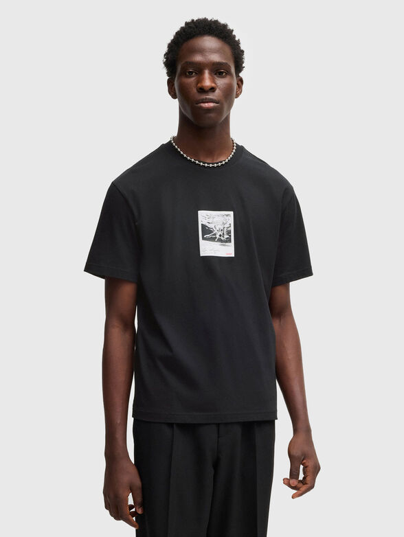 T-shirt with oval neckline and print - 1