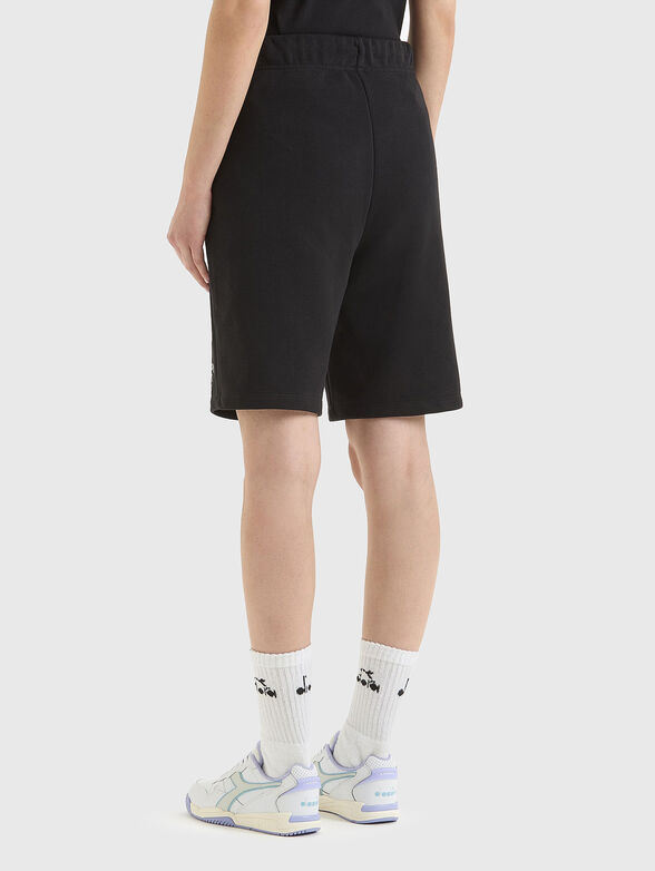 Black shorts - 2