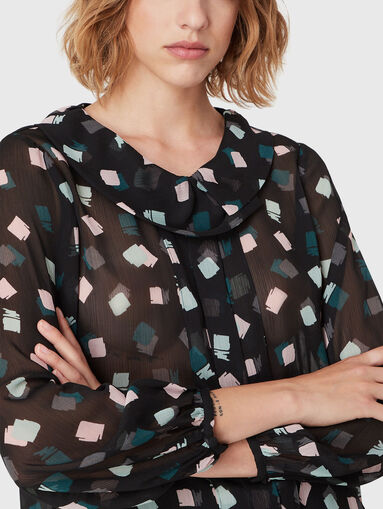 Blouse with sheer effect and accent print - 4