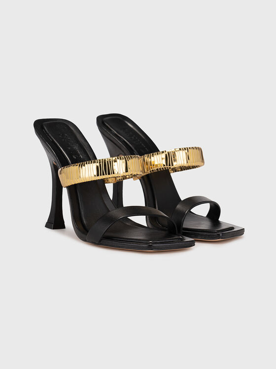 Черни сандали на ток със златен акцент - 2