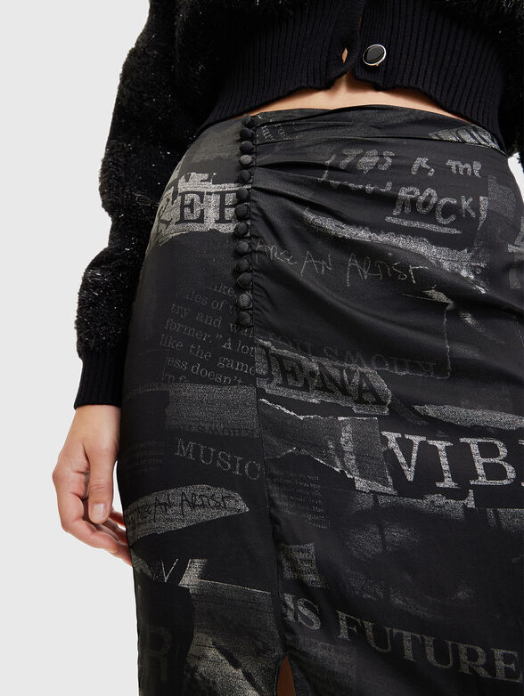 Midi viscose skirt with print - 3