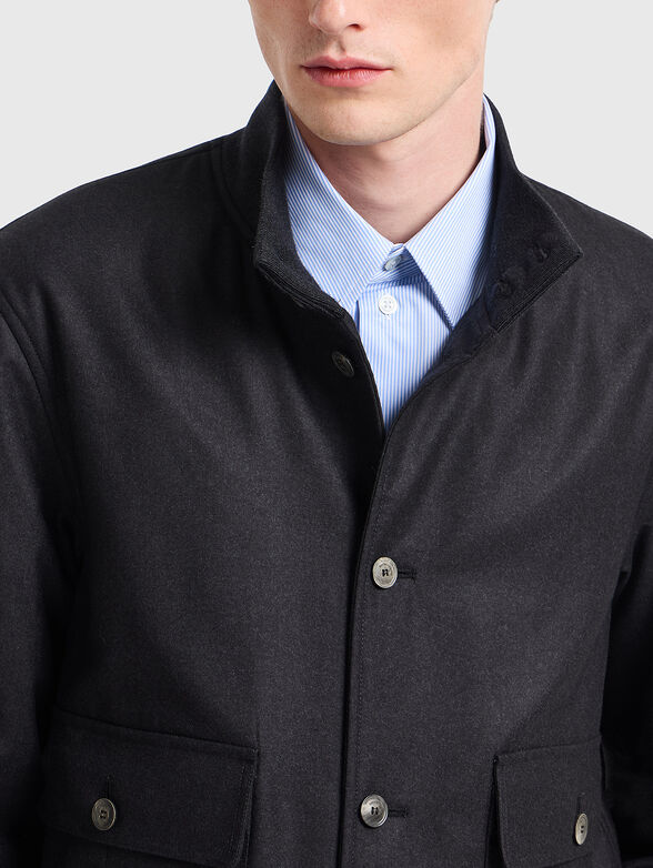 Wool jacket with buttons - 4