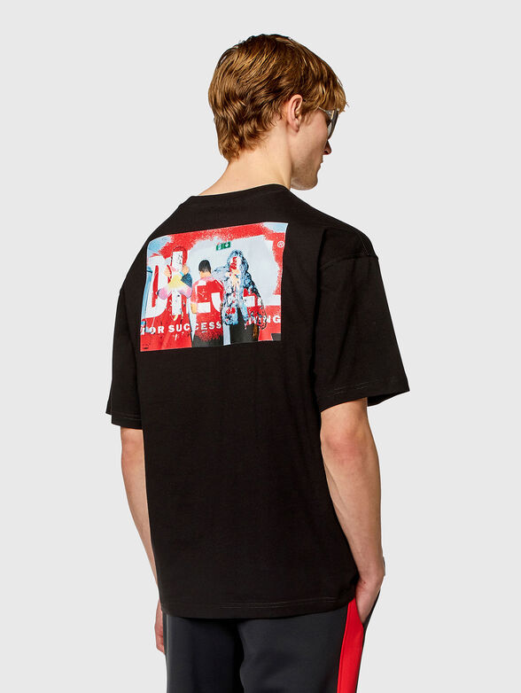 T-BOXT logo-print T-shirt in black  - 2