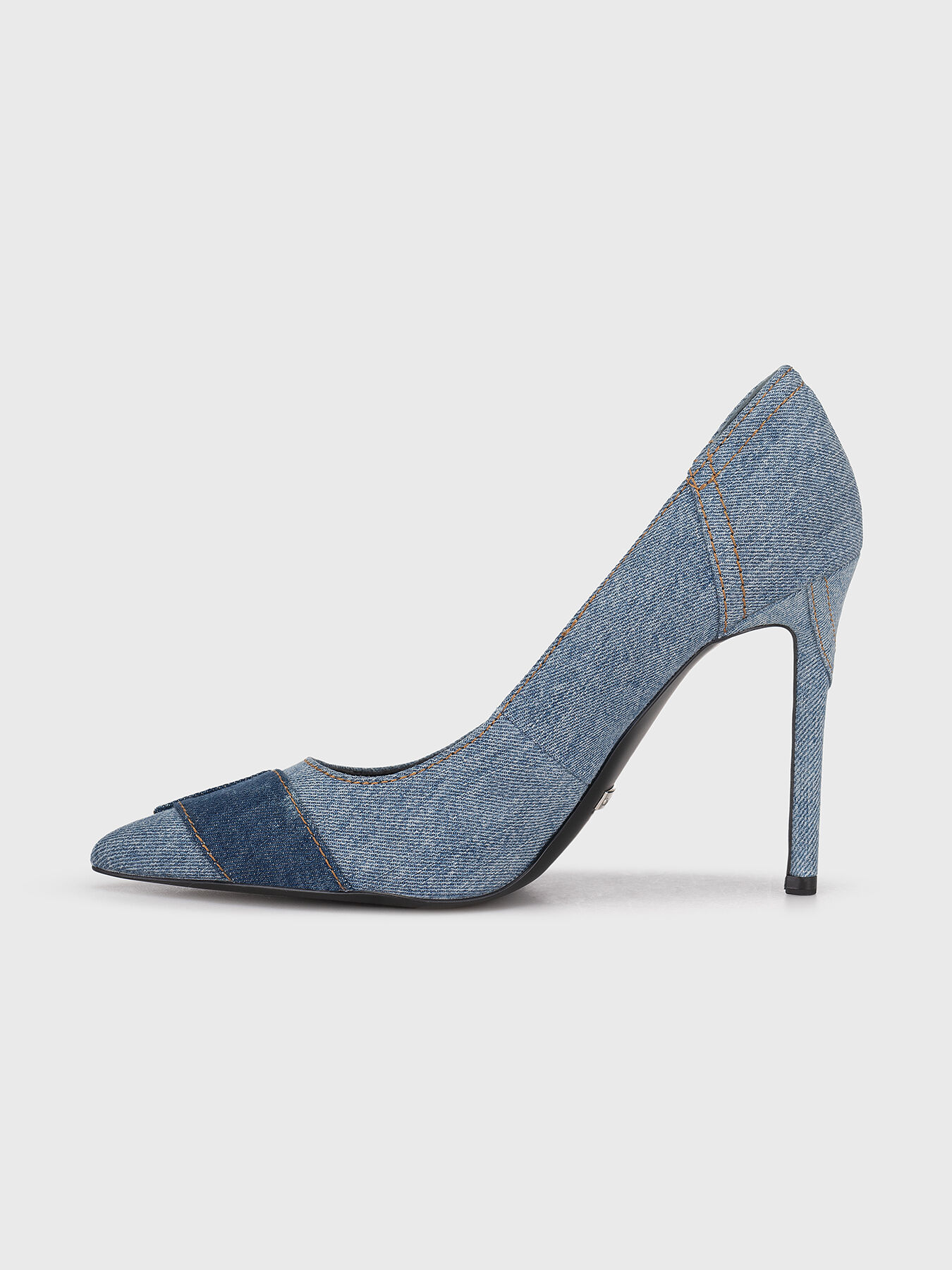 AVEL heeled shoes with denim texture brand GUESS Globalbrandsstore en