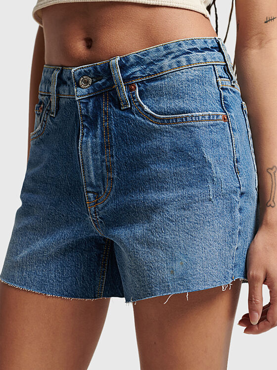 VINTAGE blue denim shorts - 1