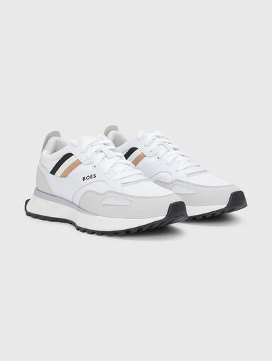 Sport shoes with logo - 2