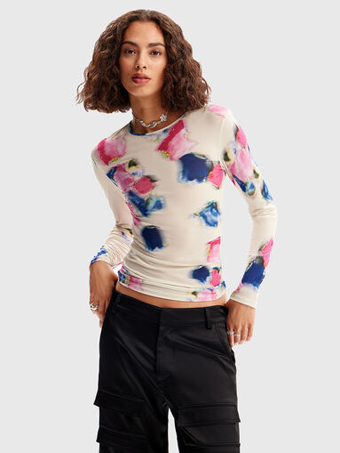 Blouse with floral details  - 5