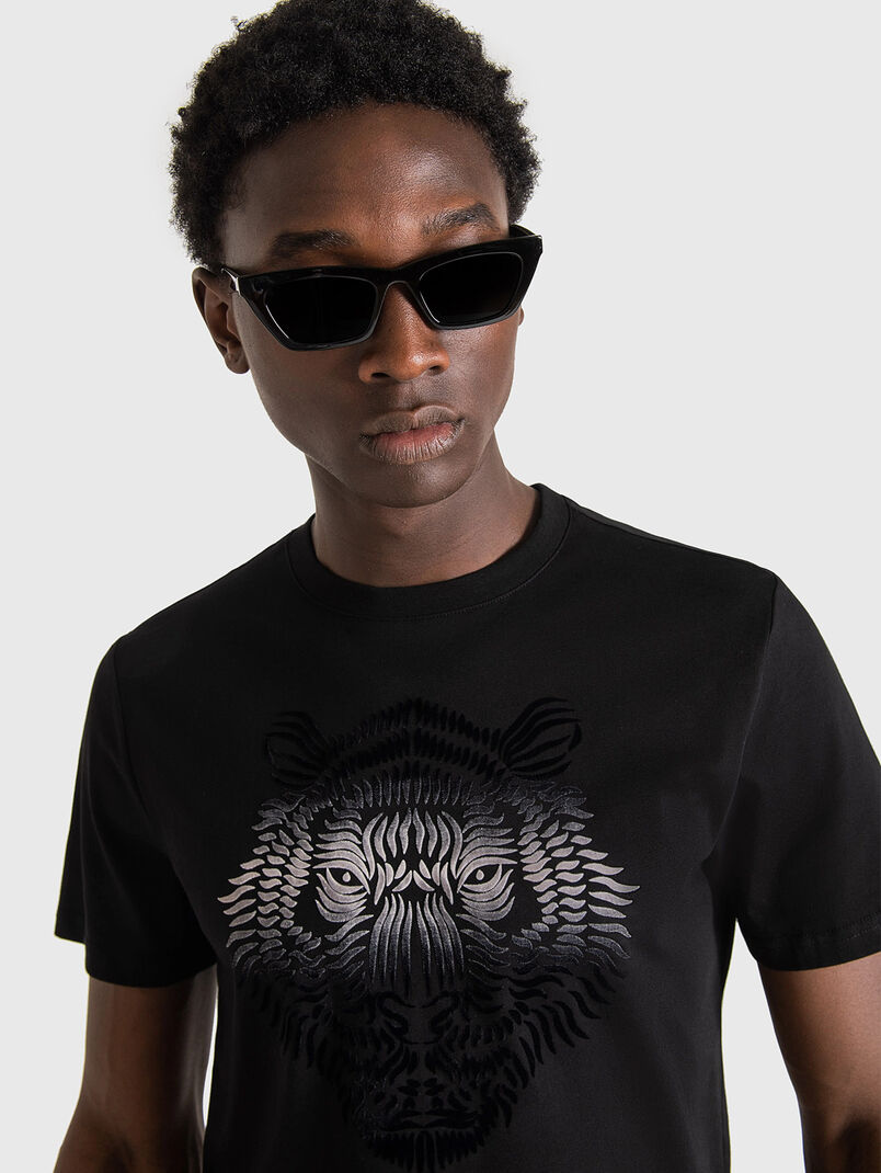Black slim fit T-shirt with print - 3