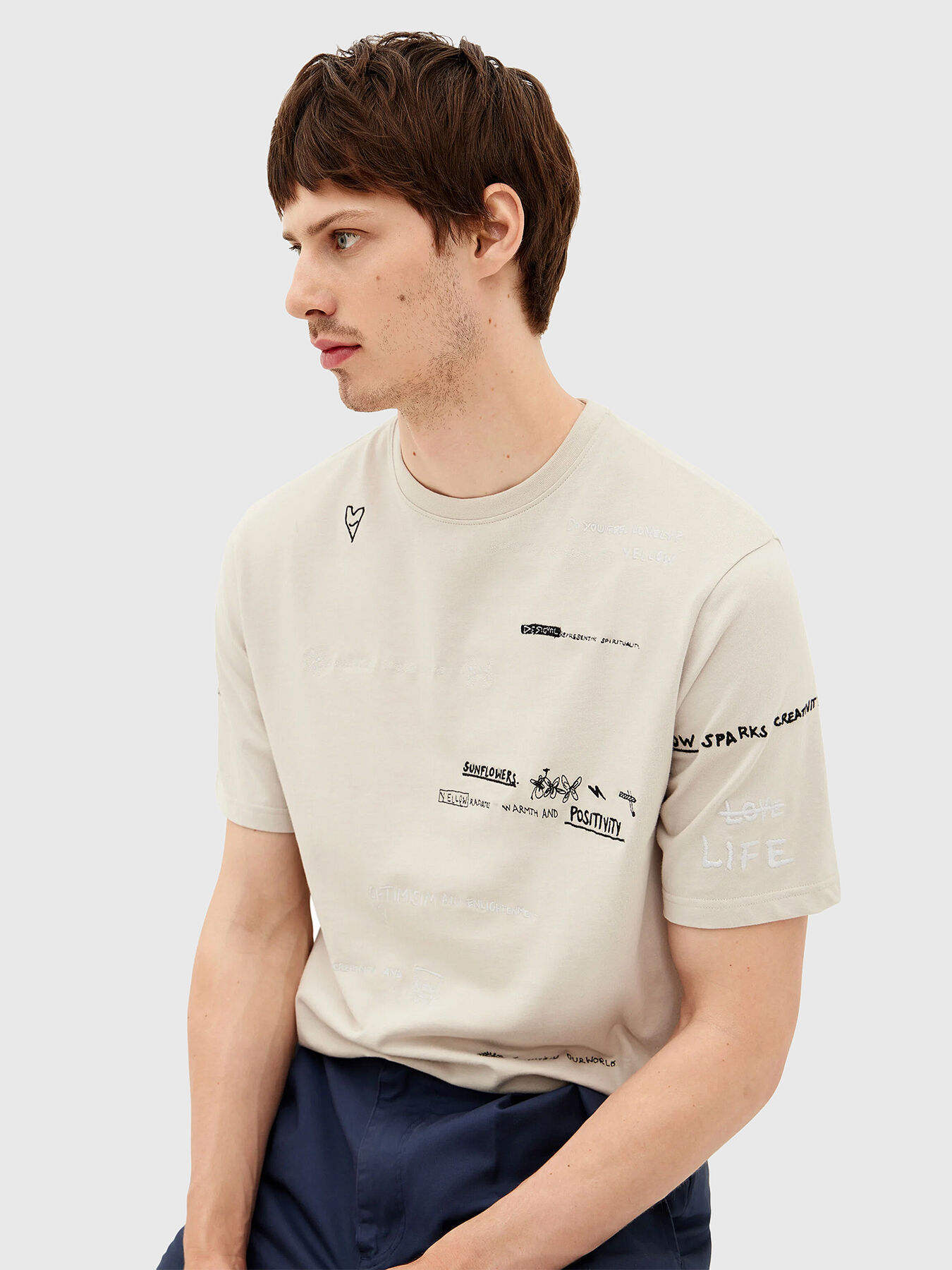 Tシャツ・カットソー TEKLA Embroidered poplin shirt CAROLINAS T-shirt with print and embroidery brand DESIGUAL