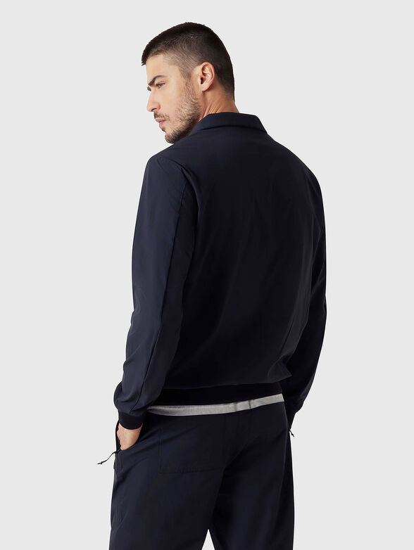 Jacket with pockets and logo - 3