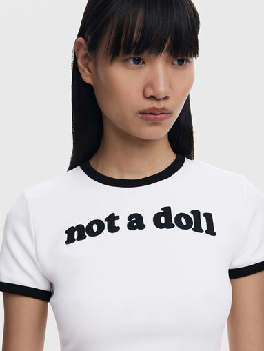 Short cotton T-shirt with oval neckline - 5