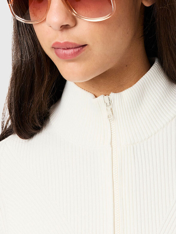 Ribbed knit sweater - 4