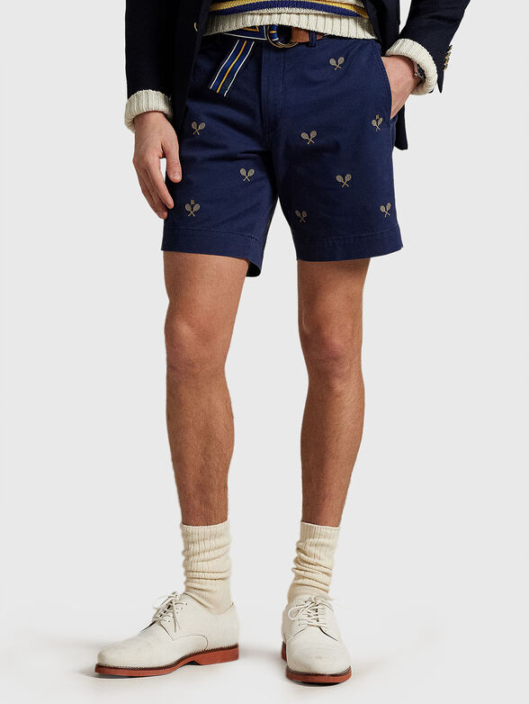 Chino shorts with embroidery - 0