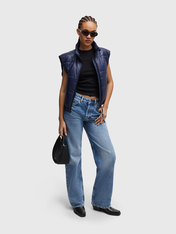 Blue jeans with wide legs  - 4