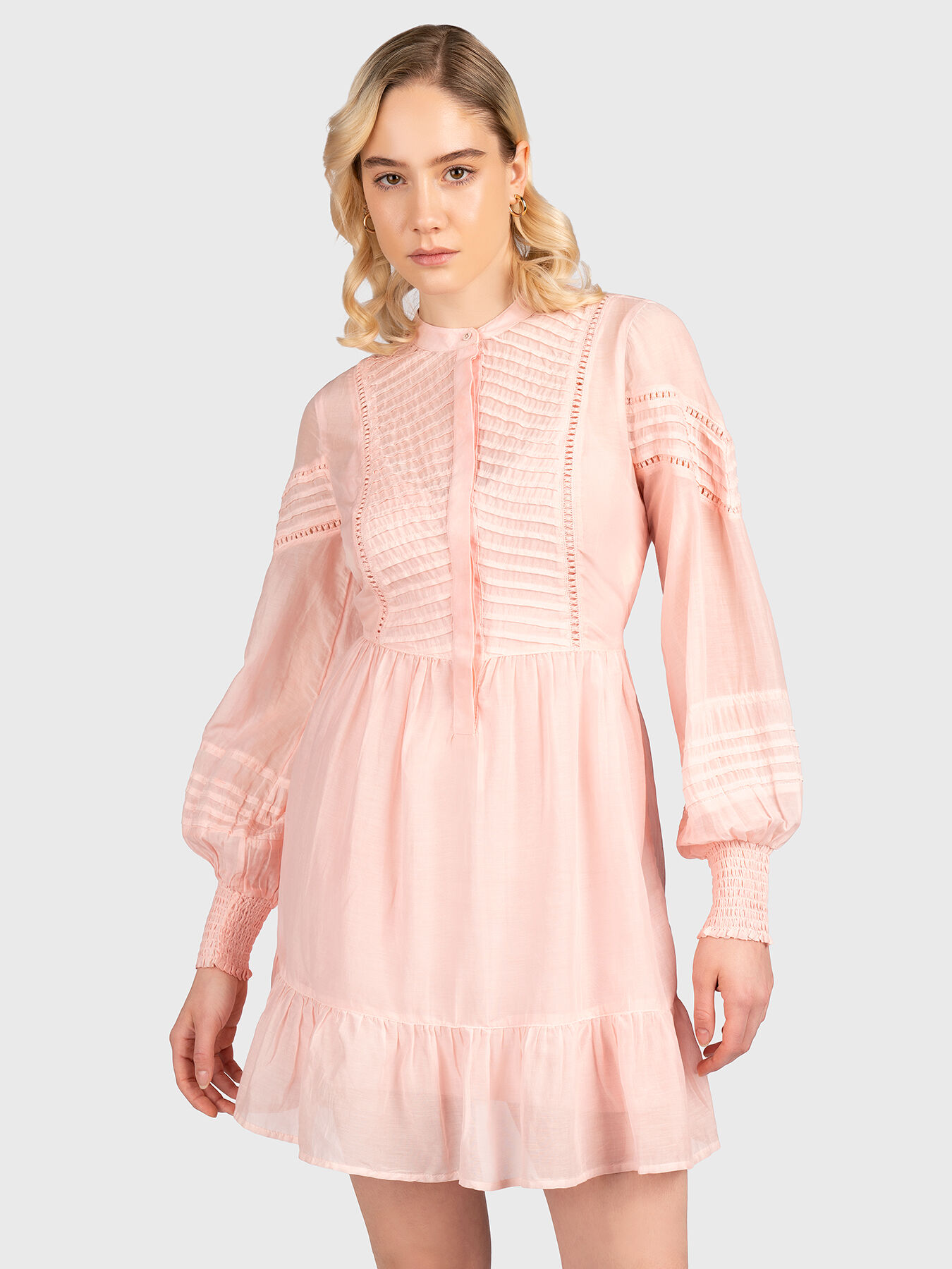 Pink 2025 dress guess