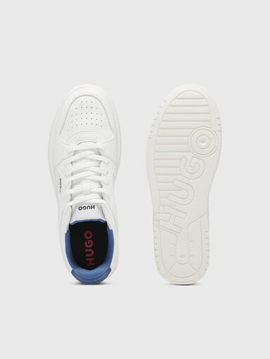 Sports shoes with logo - 5