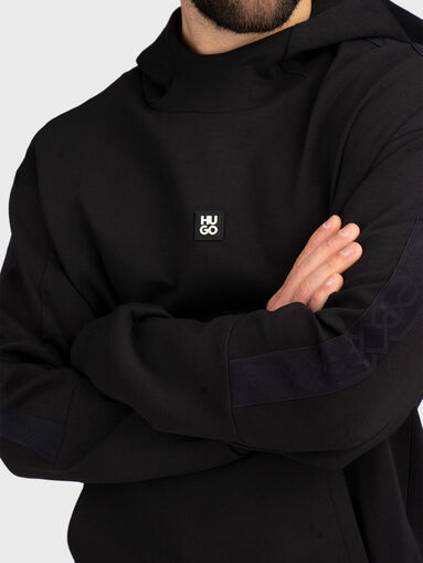 Hooded sweatshirt with logo detail - 5