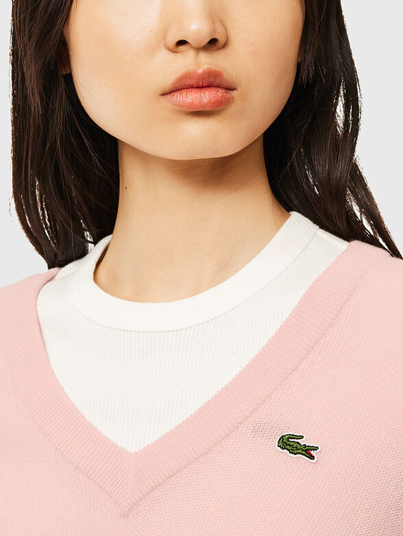 Wool sweater with V-neck - 4