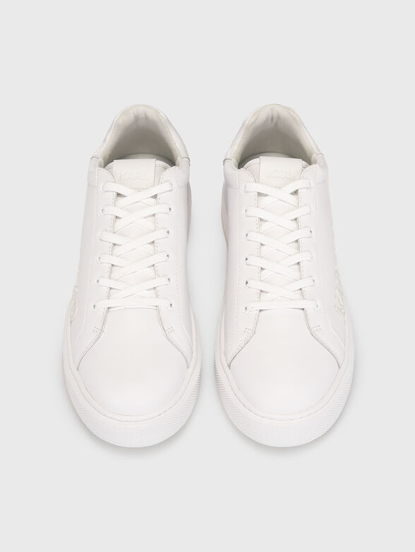 Sneakers with embossed side logo - 6