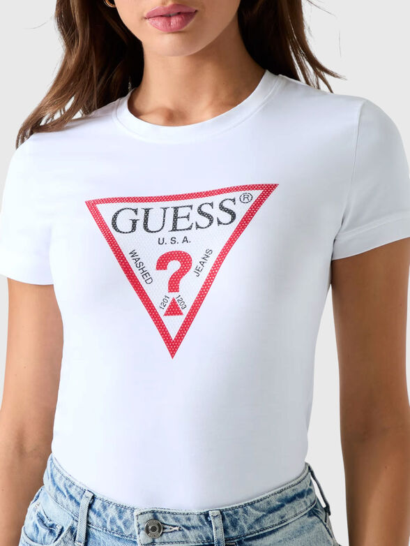 T-shirt with a triangular logo - 4