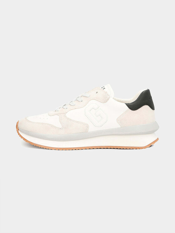 Спортни обувки - 1