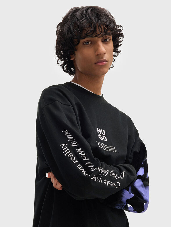 Sweatshirt with print - 4
