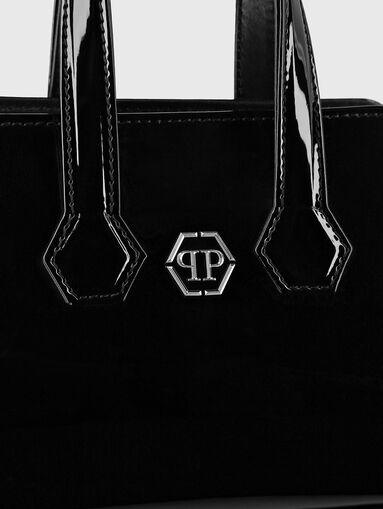Patent leater handbag in black  - 4